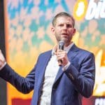 Cryptomarkt bloedt, maar Eric Trump ziet goud: 