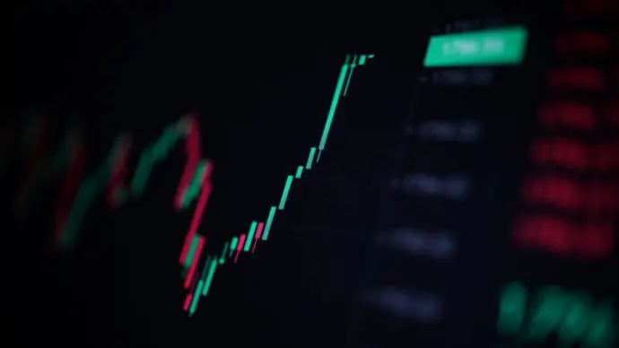 Groep Nederlanders boekt 233% winst met XRP dankzij slimme crypto-bot