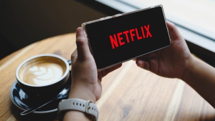 Netflix verhoogt prijzen: dit betaal je nu per maand voor elk abonnement