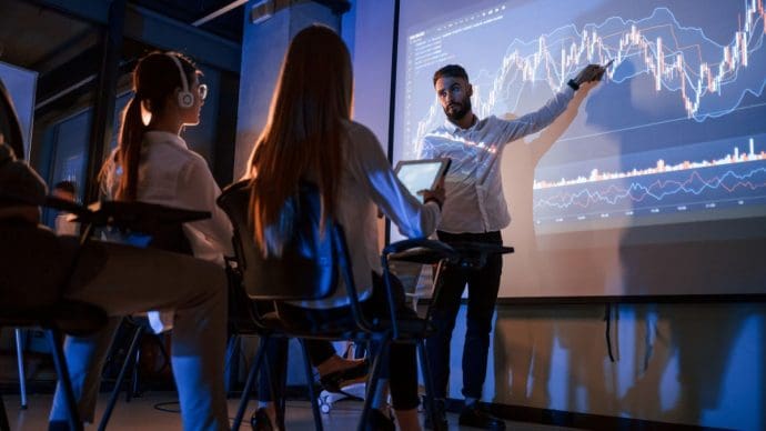 Crypto-bedrijven onder druk: december wordt maand van de waarheid