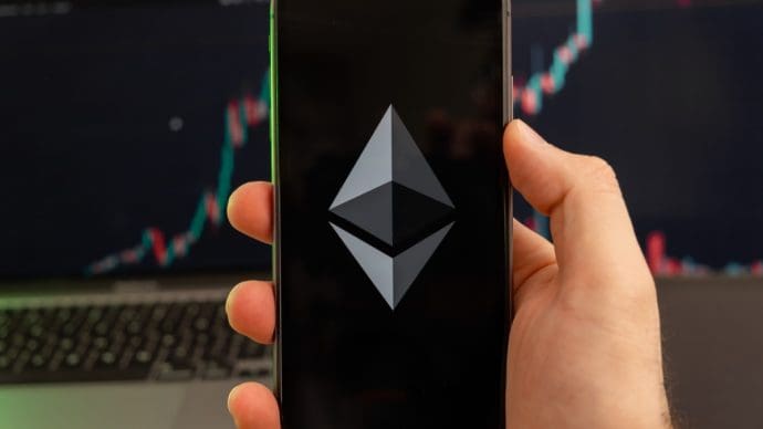 Adempauze of crash? Ethereum op kruispunt, maar dit moet eerst gebeuren