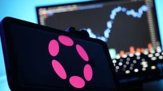Polkadot blinkt uit: waarom deze cryptomunt stijgt terwijl de rest stilstaat