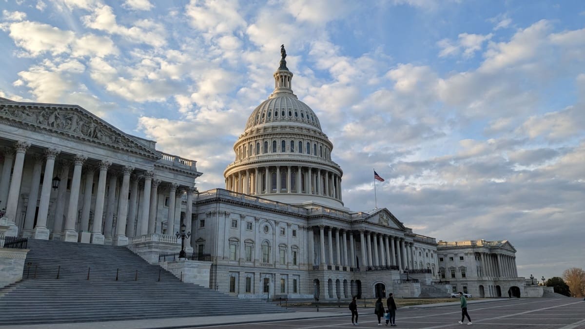 Baanbrekende cryptowet op losse schroeven door Coinbase &ndash; Dit speelt er