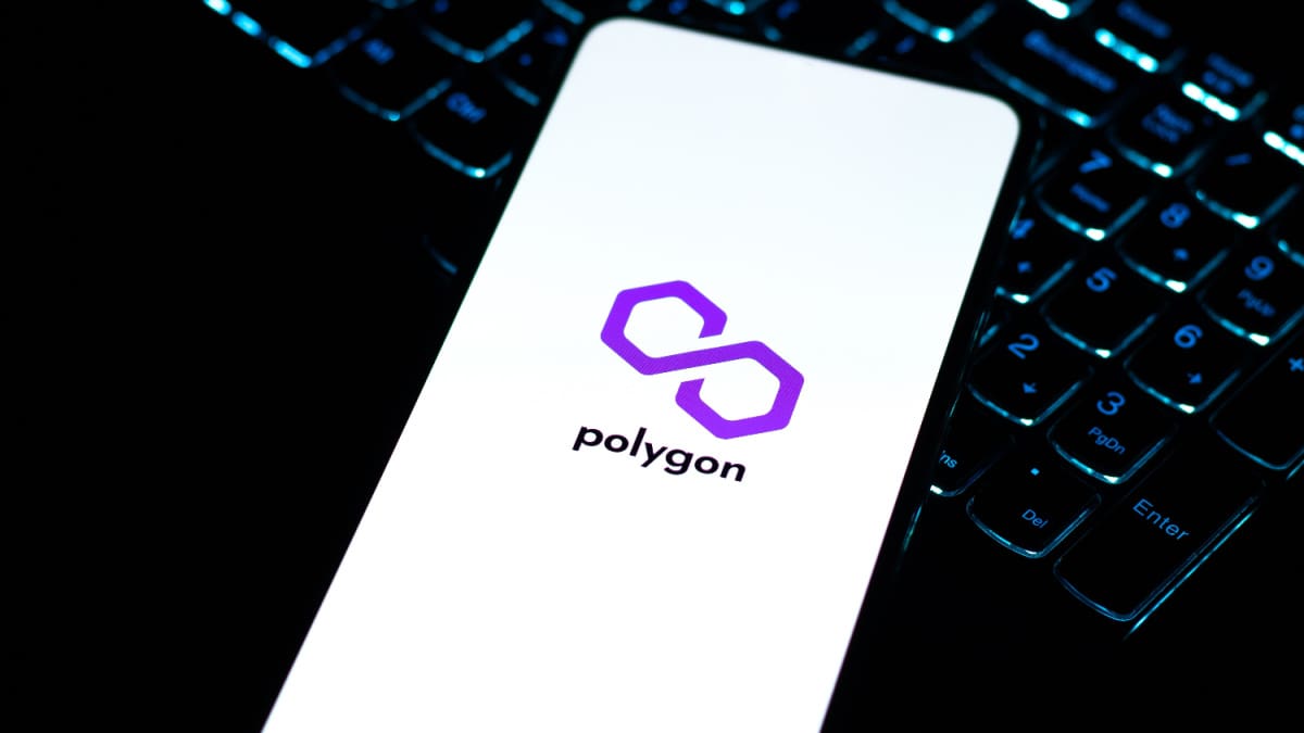 Een afbeelding van Polygon (POL) op een mobiele telefoon