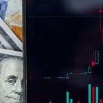 Een afbeelding van een short squeeze in een grafiek op een mobiele telefoon