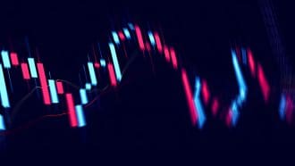 Een afbeelding van een stuiterende volatiele candle chart grafiek van de koers van een crypto zoals bitcoin of ethereum, groen en rood