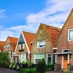 Nederlanders de dupe: twee modale inkomens te weinig voor een huis in 2026