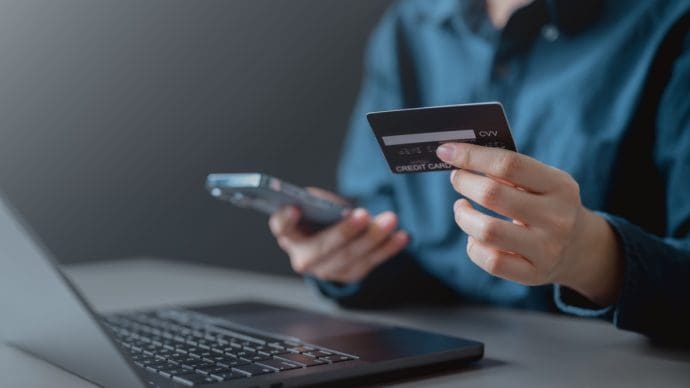 Wim (46) verliest ruim drie ton door cryptofraude