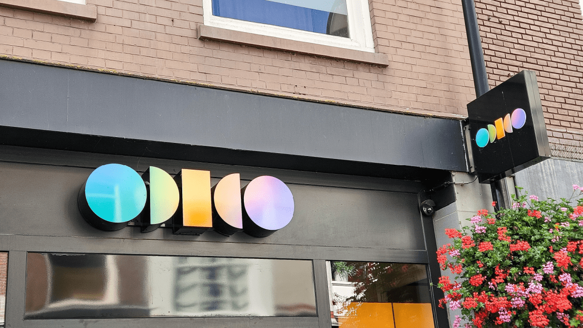 Foto van Odido winkel en logo