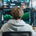 Man voorspelde Bitcoin-daling en pakt miljoenenwinst: 'angst creëert kansen'