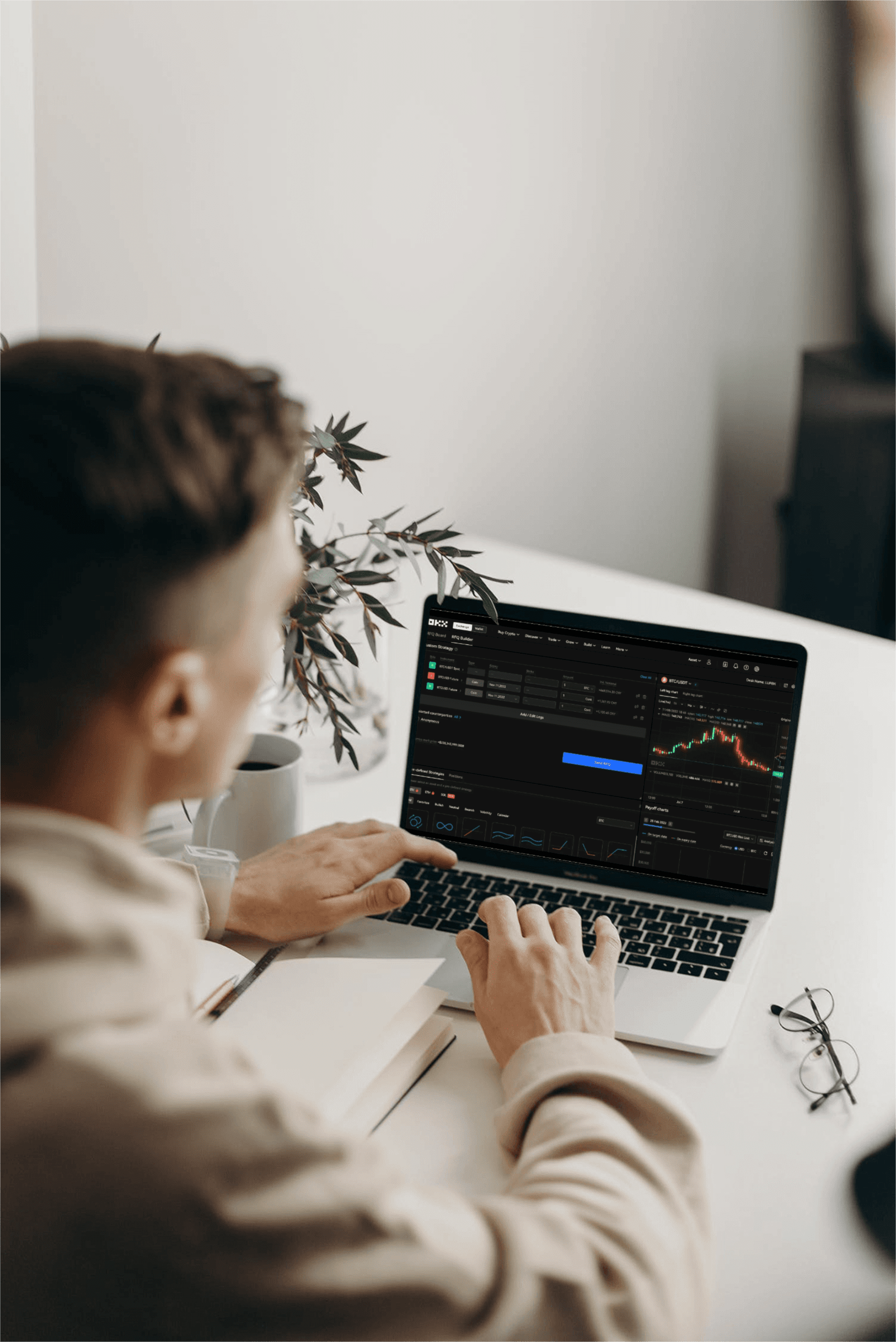 macbook-scene-mockup-6984a5d69adb6251e2dfaee3-@2x