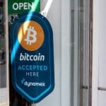 Een afbeelding van een winkel waar bitcoin (BTC) betalingen geaccepteerd worden