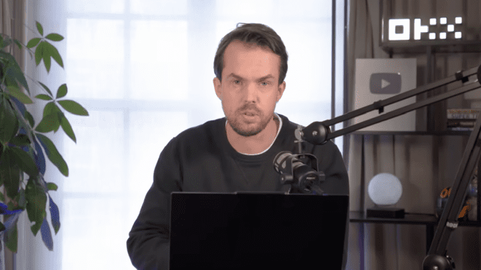 Michael van de Poppe in zijn video over AI crypto