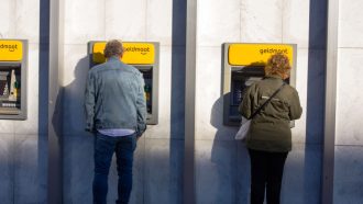 Nederlandse banken verdienen flink aan jouw spaargeld: zo werkt dat