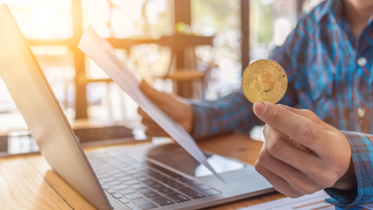 Crypto en aandelen in de belastingaangifte: 5 veelgestelde vragen