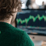 Nederlanders zien monsterwinst met handelsbot: Bitcoin en XRP ontploffen