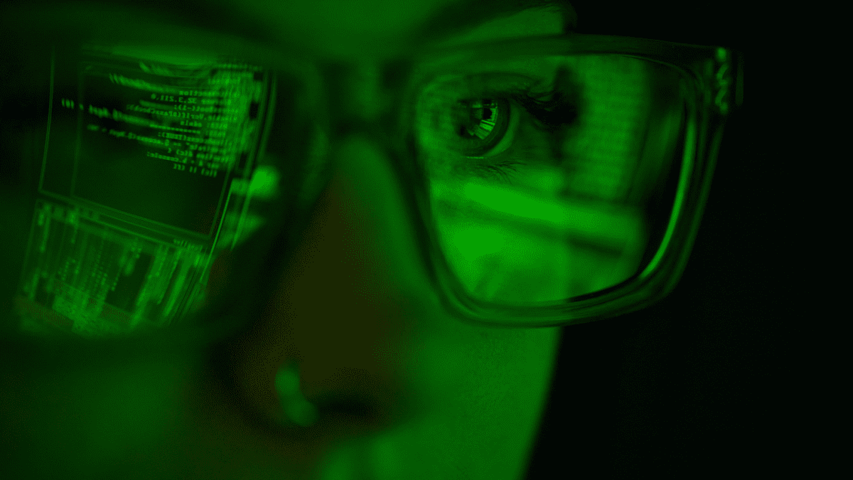 Foto van een cryptohacker