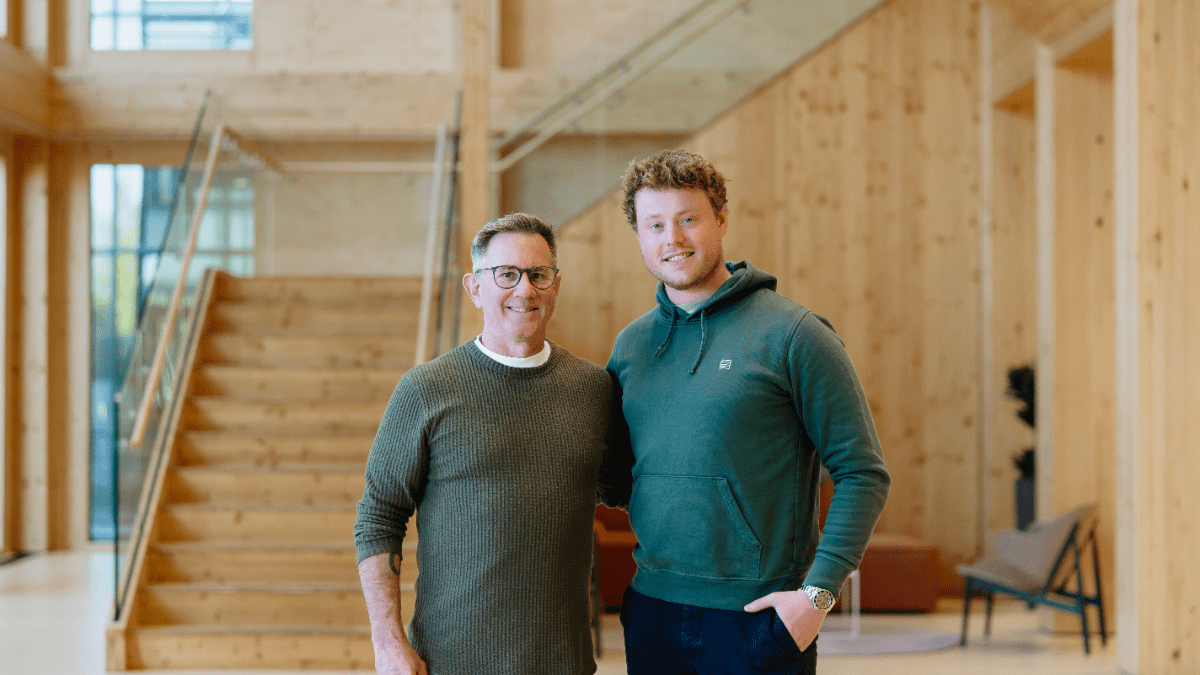 Links Joe Wilson, Chief Evangelist bij bunq en rechts Jos Lazet, CEO en founder van Blockrise - © Blockrise, gebruikt met toestemming.