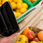 Met lege portemonnee in de supermarkt