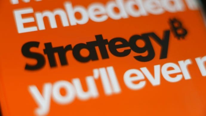 Strategy koopt voor €284 miljoen aan Bitcoin en breidt schatkist verder uit