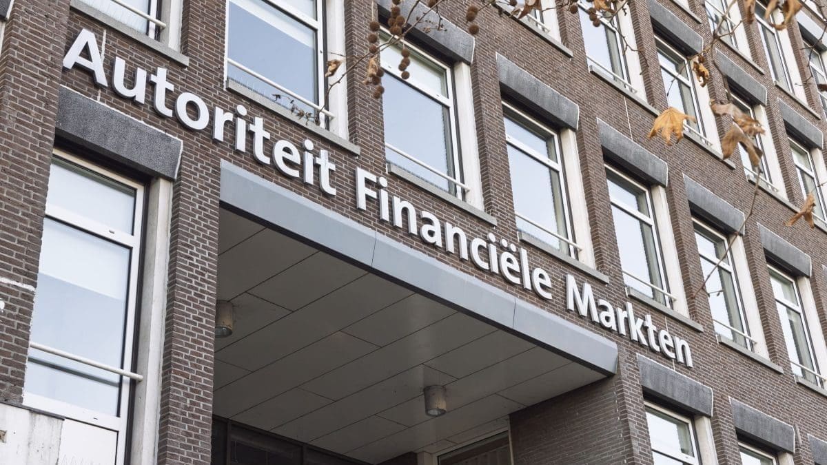Nederlandse toezichthouder dreigt met boetes voor misleidende cryptoreclames