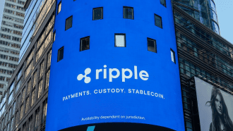 ripple-reclame-op-gebouw