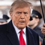 Donald-Trump-in-de-regen