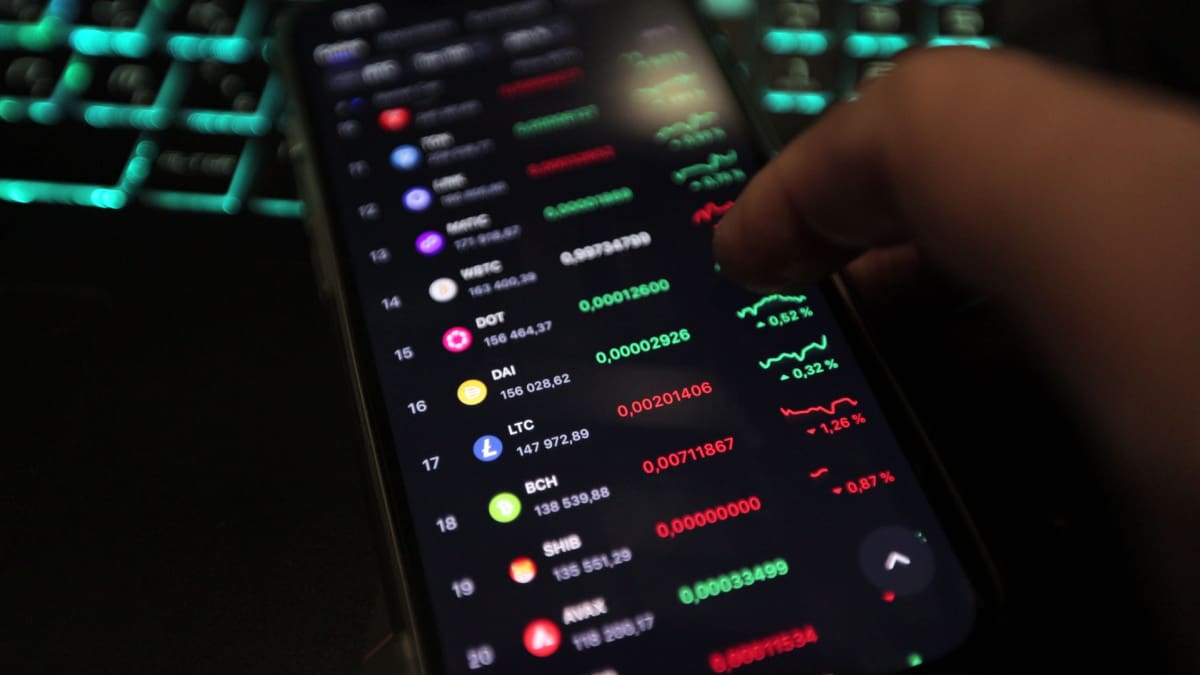 Een afbeelding van een lijst met verschillende altcoins