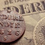 Een afbeelding van een munt van Nederlands Indie in de tijd van de koloniale bezetting