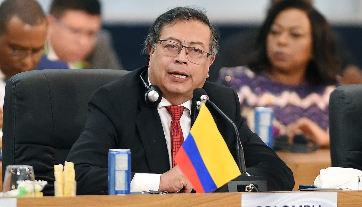 Colombiaanse president wil duurzaam Bitcoin minen op Caribische eilanden