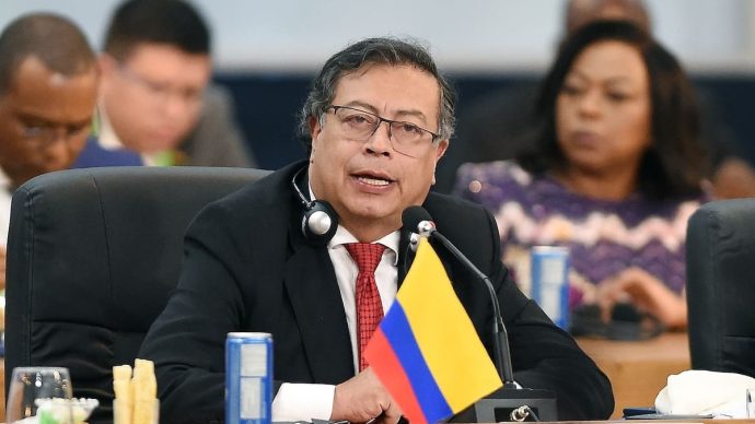 Colombiaanse president wil duurzaam Bitcoin minen op Caribische eilanden