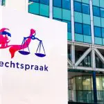Een afbeelding van 'De Rechtspraak' in Den Haag