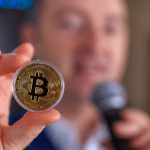 Miljardair raadt iedereen aan om nu bitcoin te kopen: ‘beter dan vastgoed’