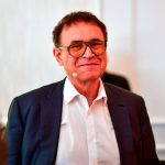 Econoom die altijd kritiek had op Bitcoin lanceert nu zijn eigen cryptomunt