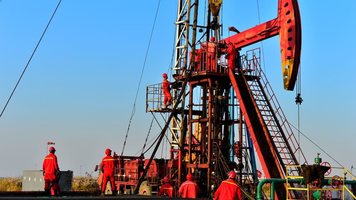 Hoe China met een geheime voorraad de wereldwijde olieprijs afremt