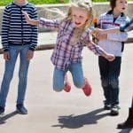 Zakgeld schiet omhoog in 2025 - dit krijgen kinderen écht per leeftijd